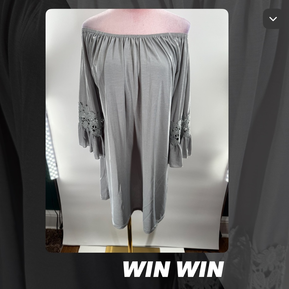 EUC WinWin Grey Ruffle Sleeve Tunic